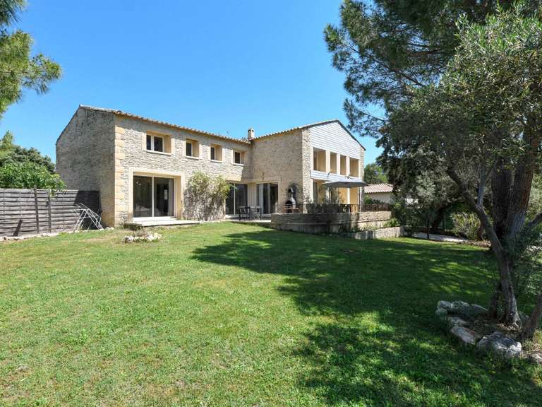 Maison Uzès - 3 chambres - 146m²