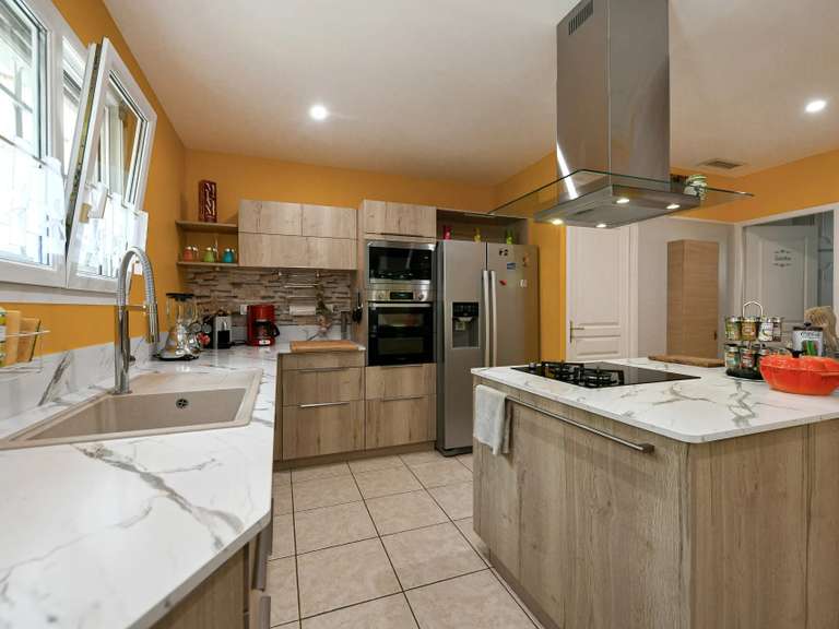 Maison Uzès - 4 chambres - 145m²