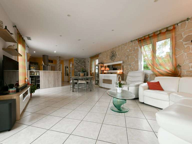 Maison Uzès - 4 chambres - 145m²