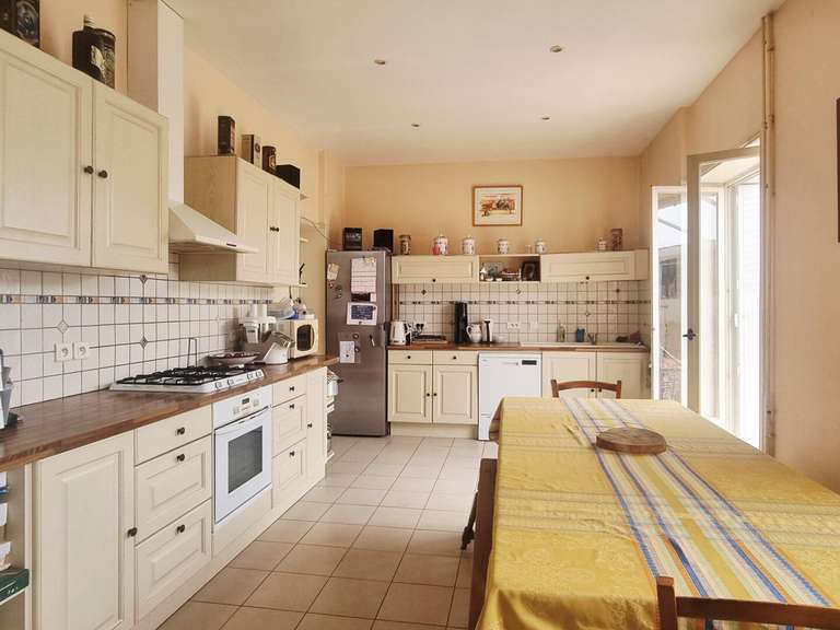 Maison Angers - 4 chambres - 187m²