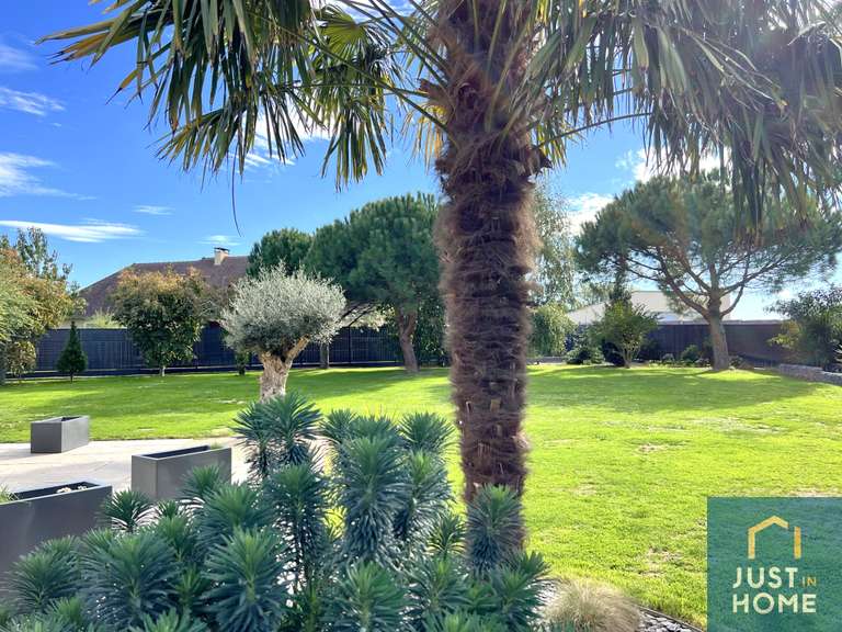 Maison Bretteville-l'Orgueilleuse - 4 chambres - 183m²
