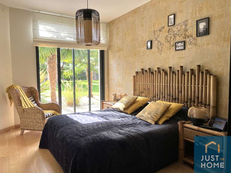 Maison Bretteville-l'Orgueilleuse - 4 chambres - 183m²