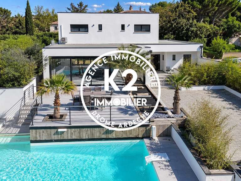 House Montélimar - 5 bedrooms - 240m²