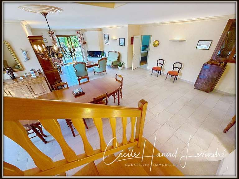 Maison Le Rheu - 7 chambres - 246m²