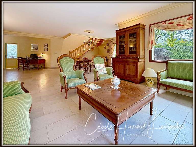 Maison Le Rheu - 7 chambres - 246m²