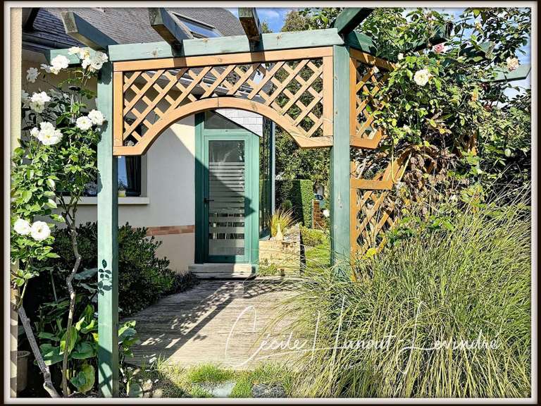 Maison Le Rheu - 7 chambres - 246m²