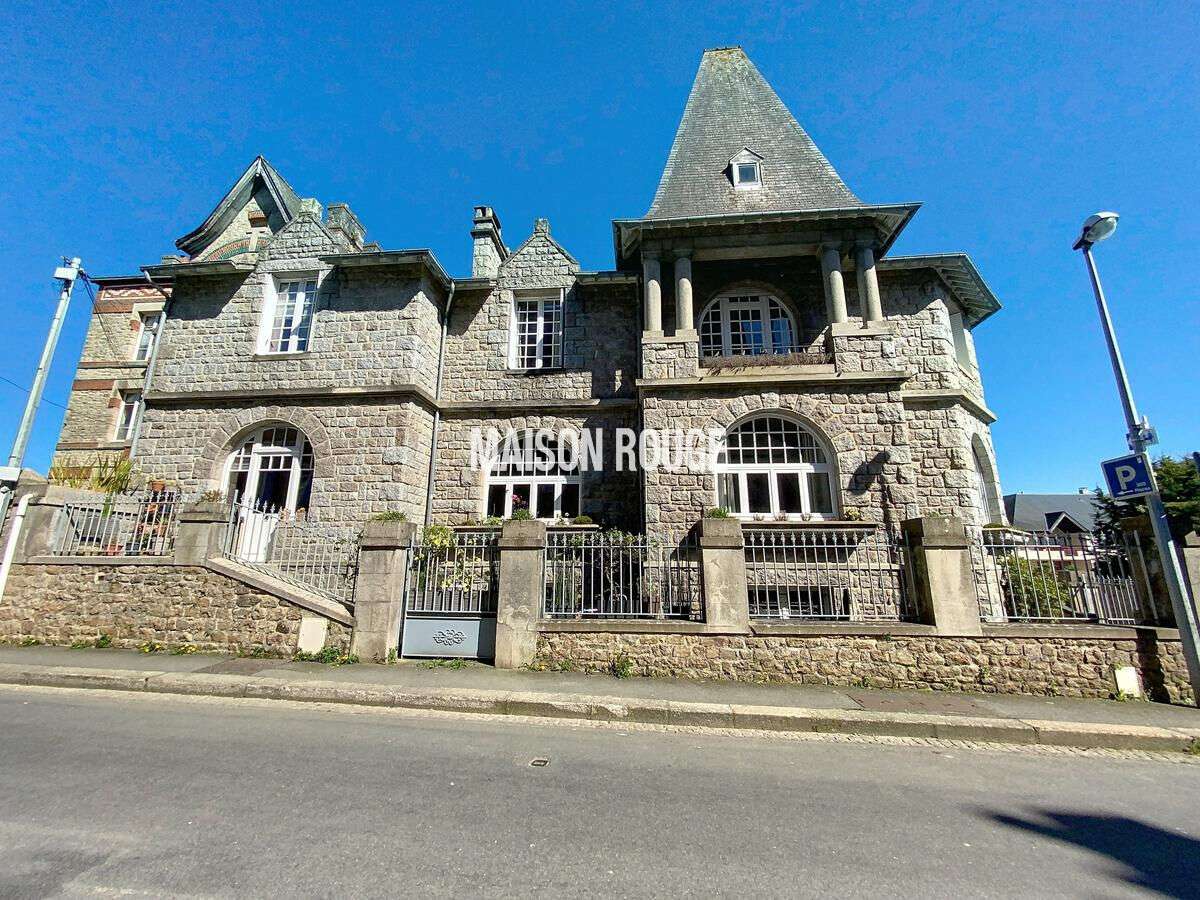 Maison Dinan