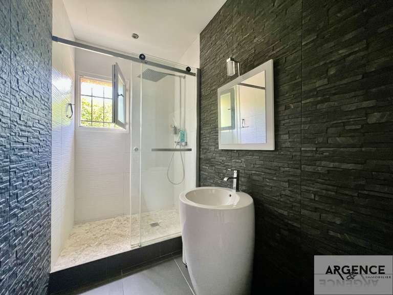 Maison Saint-Georges-d'Orques - 5 chambres - 254m²