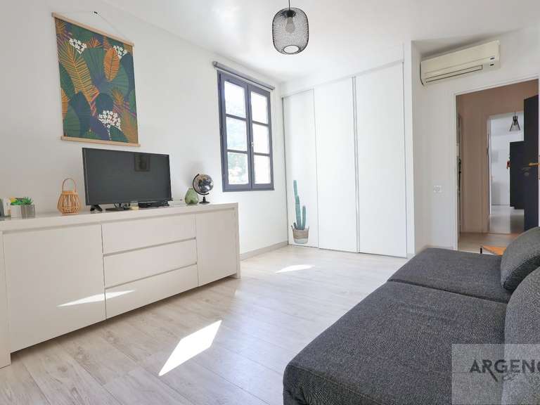Maison Saint-Guilhem-le-Désert - 6 chambres - 291m²