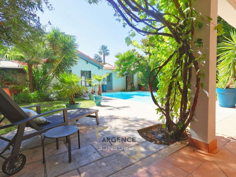 Maison Montpellier - 5 chambres - 215m²