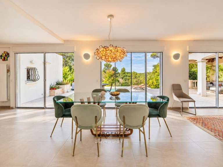 Maison Saint-Clément-de-Rivière - 4 chambres - 165m²