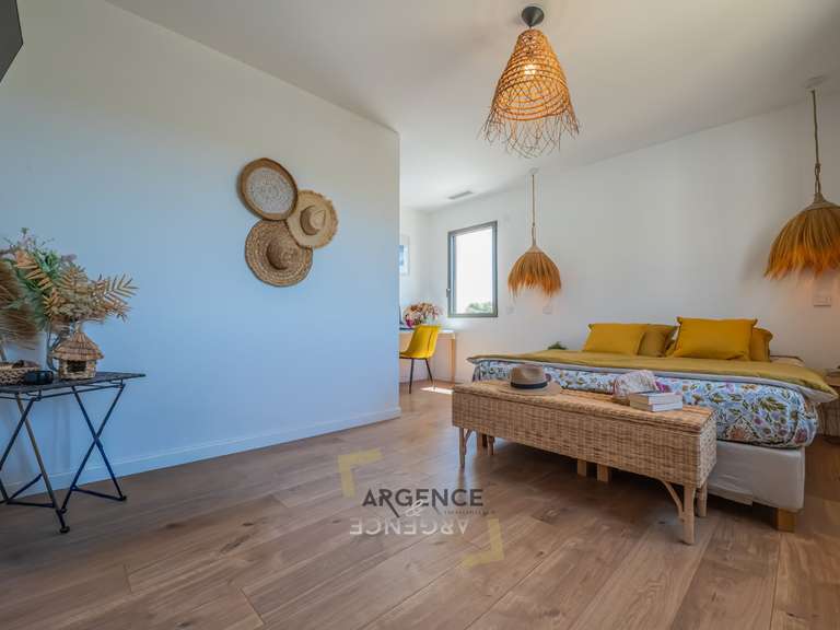 House Le Triadou - 4 bedrooms - 220m²