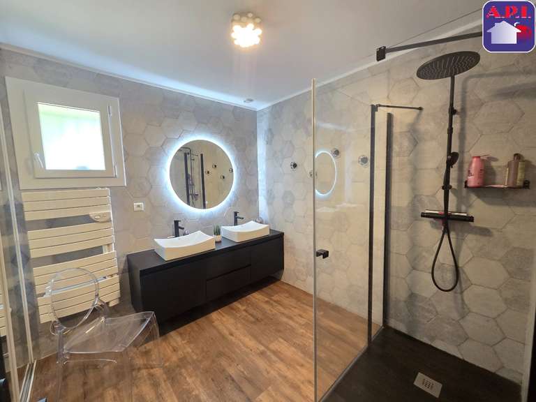 House Ax-les-Thermes - 5 bedrooms - 201m²