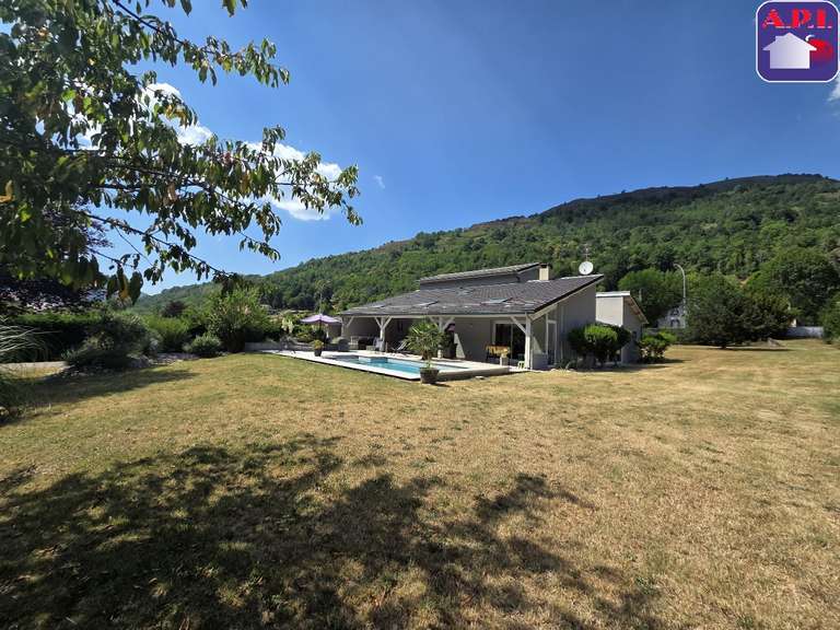 House Ax-les-Thermes - 5 bedrooms - 201m²