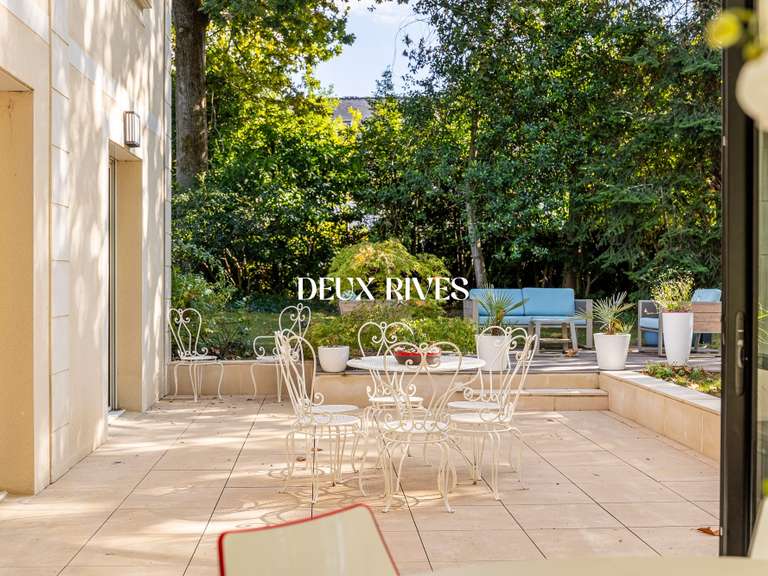 Maison Orvault - 5 chambres - 201m²