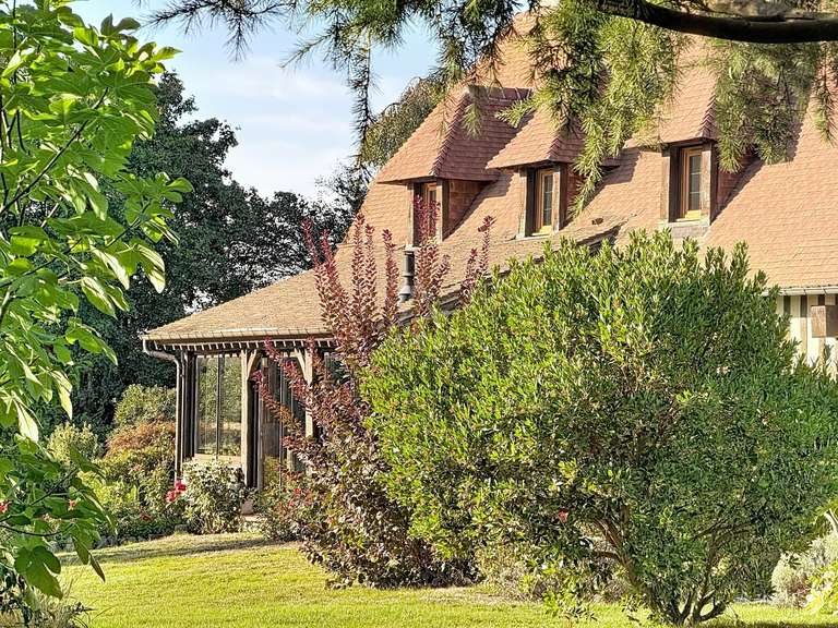 Maison Saint-Hymer - 3 chambres - 125m²