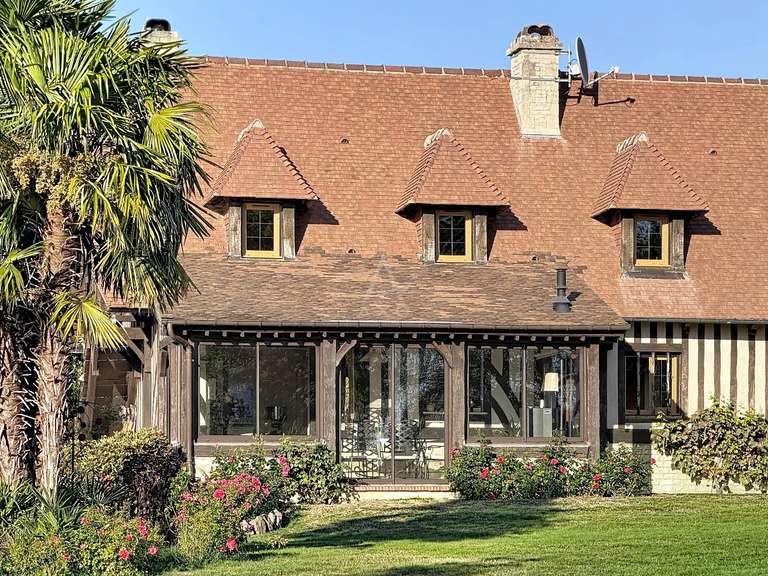 Maison Saint-Hymer - 3 chambres - 125m²