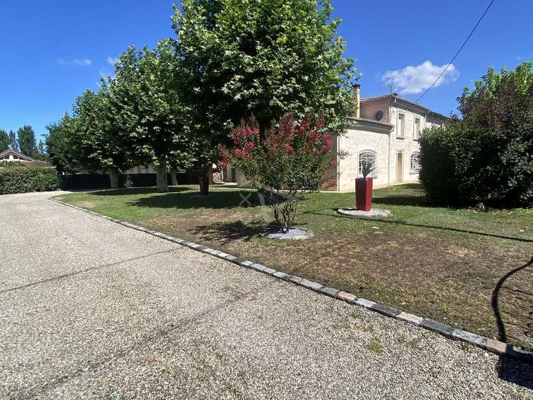 Maison Saint-Loubès - 4 chambres - 182m²