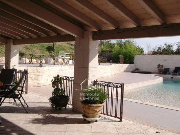 Maison Alès - 3 chambres - 230m²