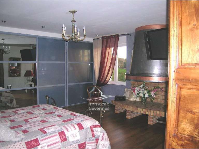 Maison Alès - 3 chambres - 230m²
