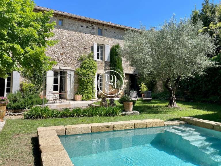House Uzès - 4 bedrooms - 300m²