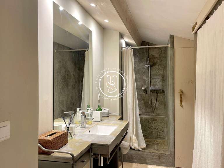 House Uzès - 4 bedrooms - 300m²