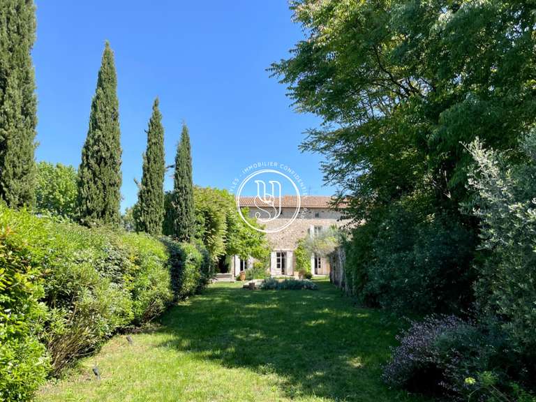 Maison Uzès - 4 chambres - 300m²