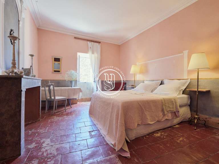 Maison Uzès - 11 chambres - 390m²