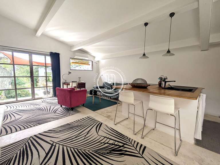 Maison Barjac - 7 chambres - 321m²