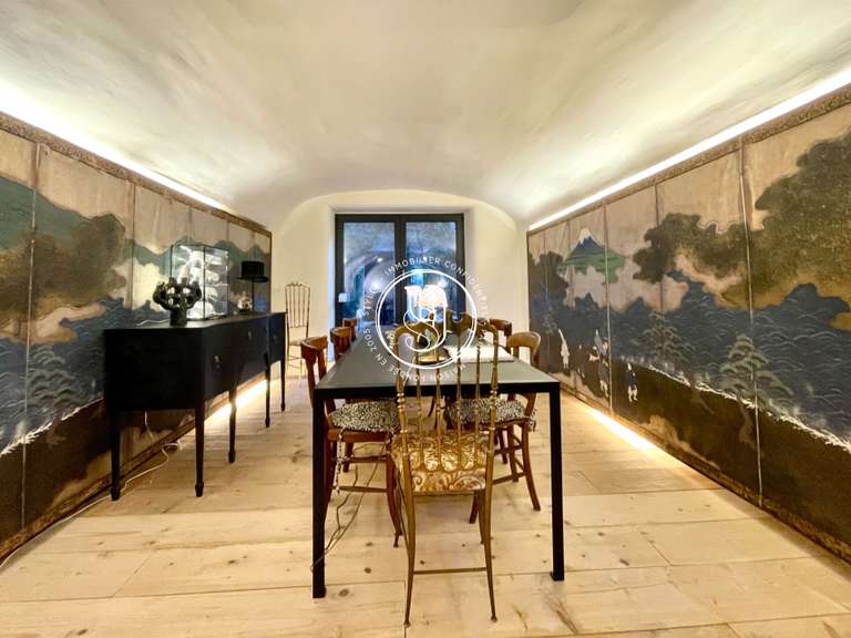Maison Uzès - 6 chambres - 224m²