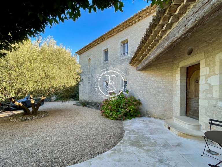 Maison Uzès - 4 chambres - 243m²