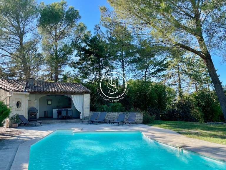 Maison Uzès - 4 chambres - 243m²