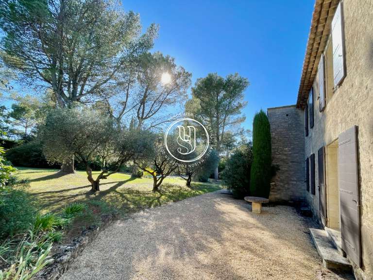Maison Uzès - 4 chambres - 243m²