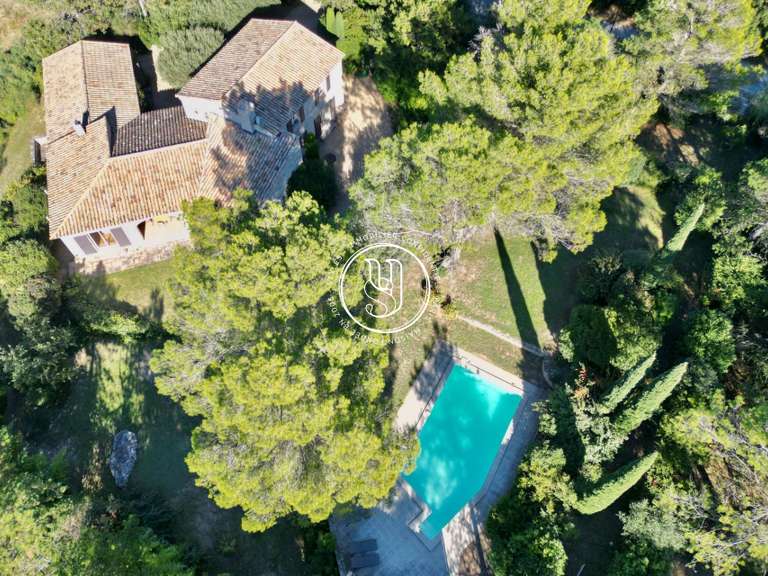 Maison Uzès - 4 chambres - 243m²