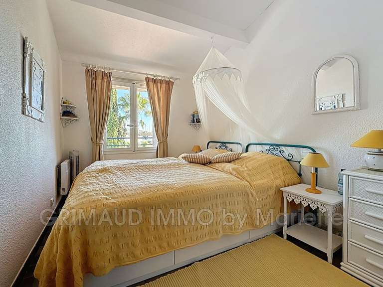 Maison Grimaud - 3 chambres - 77m²