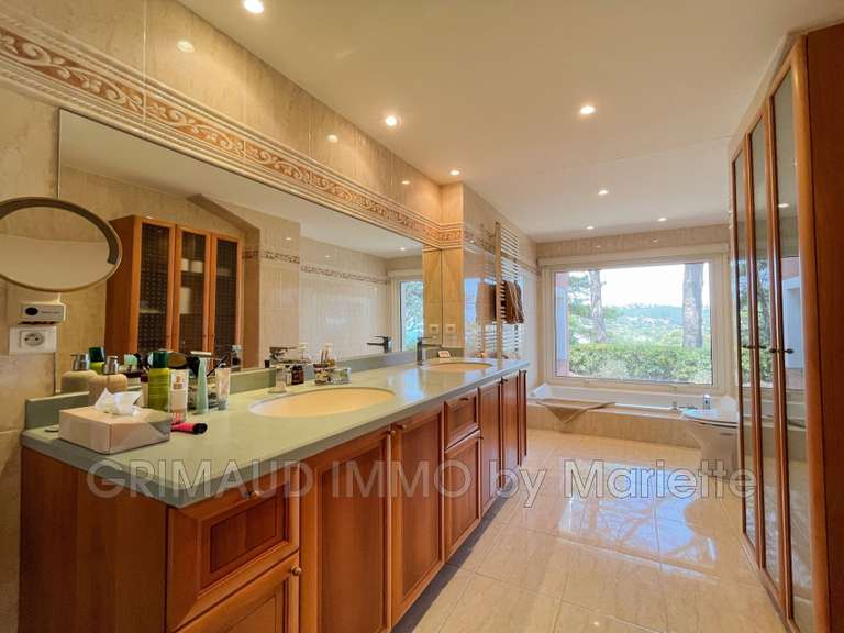 Maison avec Vue sur mer Sainte-Maxime - 5 chambres - 290m²