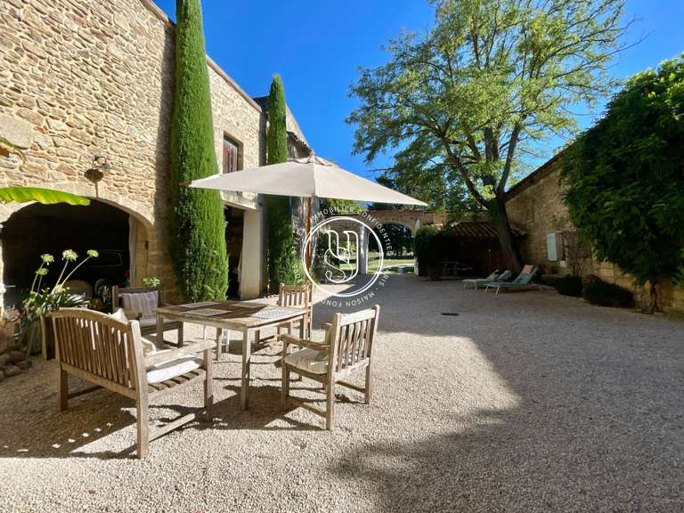 Maison Uzès - 6 chambres - 498m²
