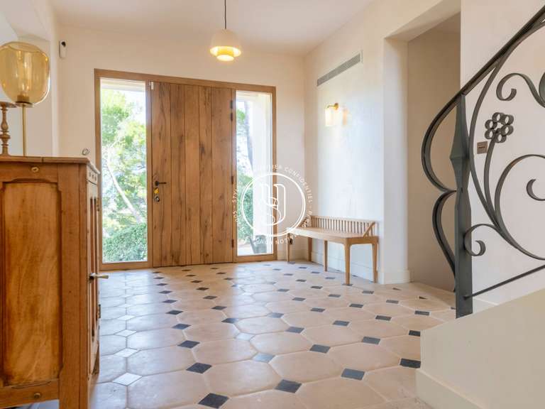 Maison Arles - 6 chambres - 490m²