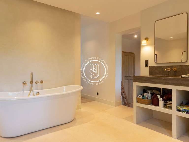 Maison Arles - 6 chambres - 490m²