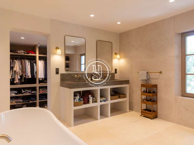 Maison Arles - 6 chambres - 490m²