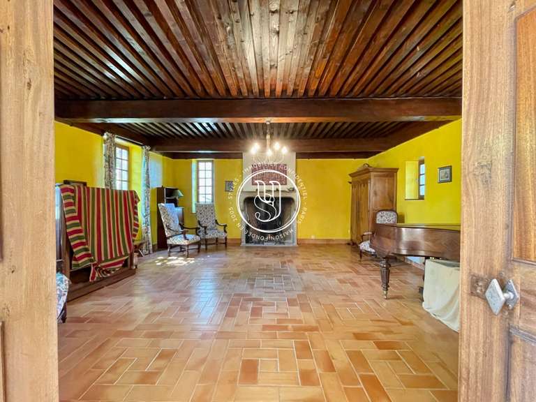 Maison Uzès - 4 chambres - 206m²
