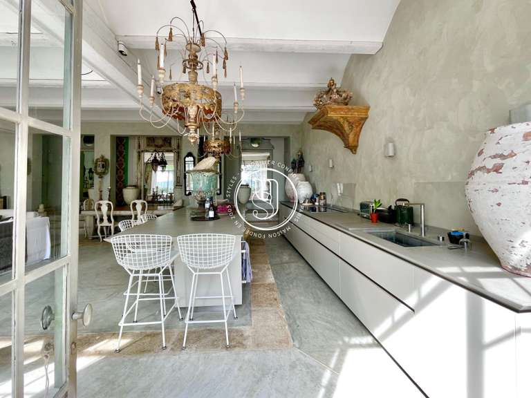 Maison Uzès - 5 chambres - 400m²