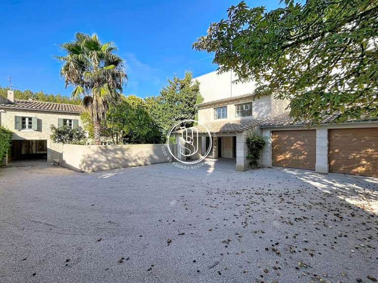 Maison Saint-Rémy-de-Provence - 5 chambres - 210m²