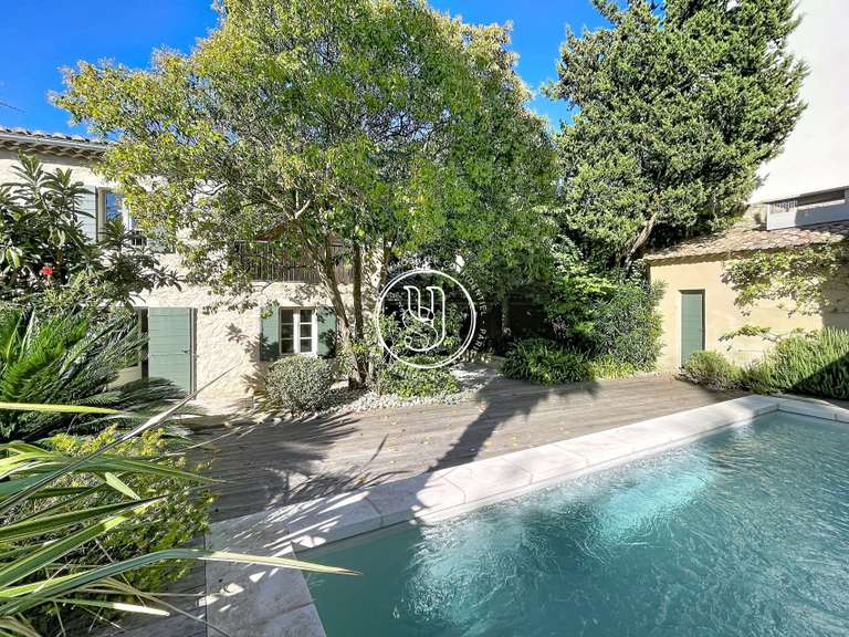 Maison Saint-Rémy-de-Provence - 5 chambres - 210m²