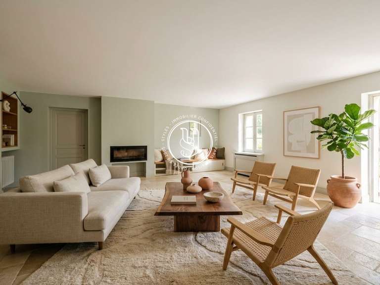 Maison Saint-Rémy-de-Provence - 5 chambres - 210m²