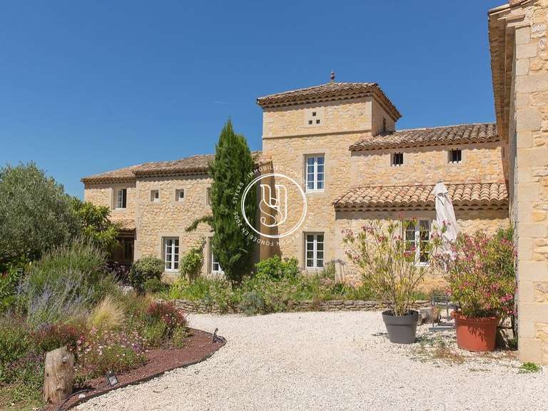 Maison Uzès - 9 chambres - 397m²