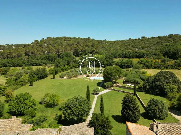 Maison Uzès - 13 chambres - 710m²