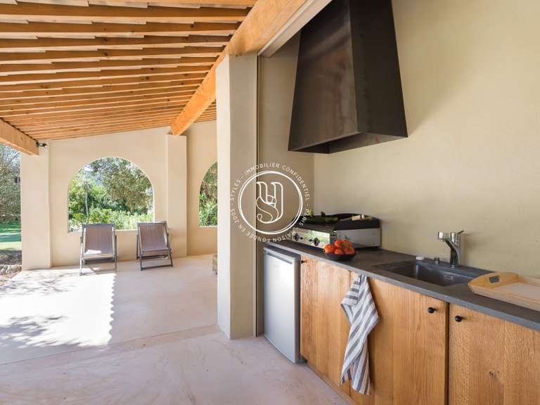 Maison Uzès - 5 chambres - 318m²