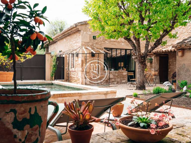 Maison Saint-Rémy-de-Provence - 3 chambres - 145m²