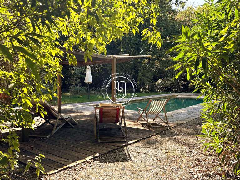 Maison Saint-Rémy-de-Provence - 212m²